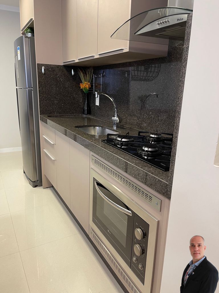 Apartamento à venda com 2 quartos, 66m² - Foto 15