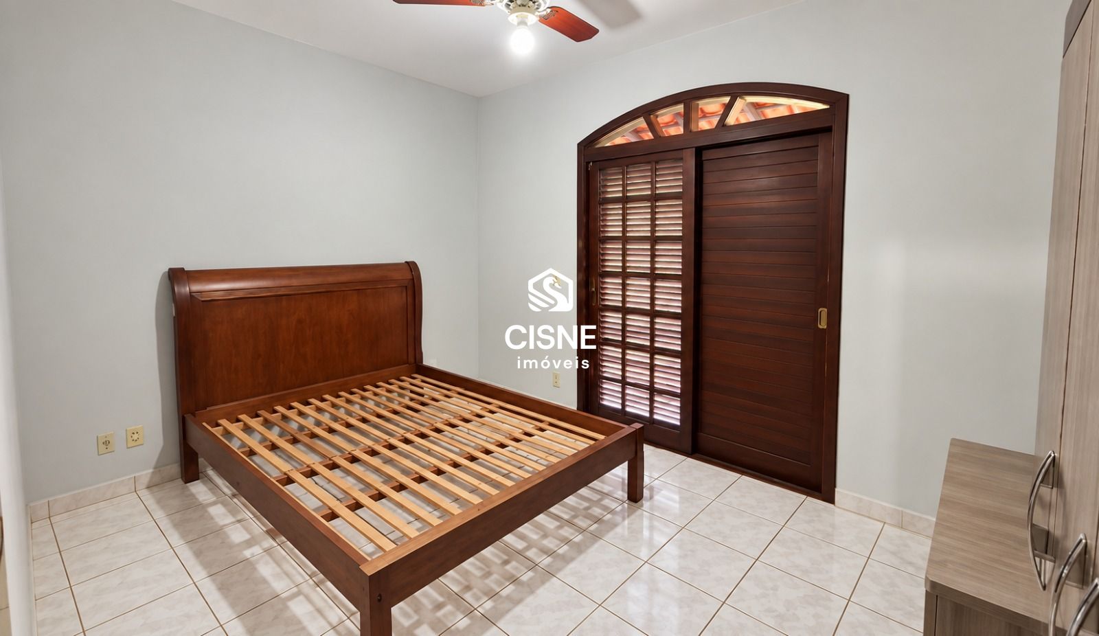 Sítio, 4 quartos, 1753 m² - Foto 3