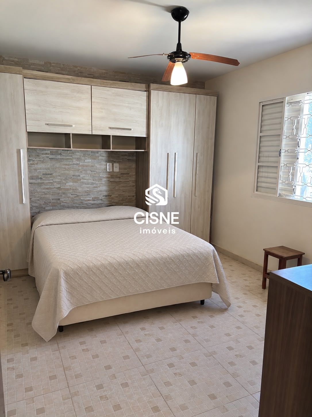 Casa, 3 quartos, 192 m² - Foto 2