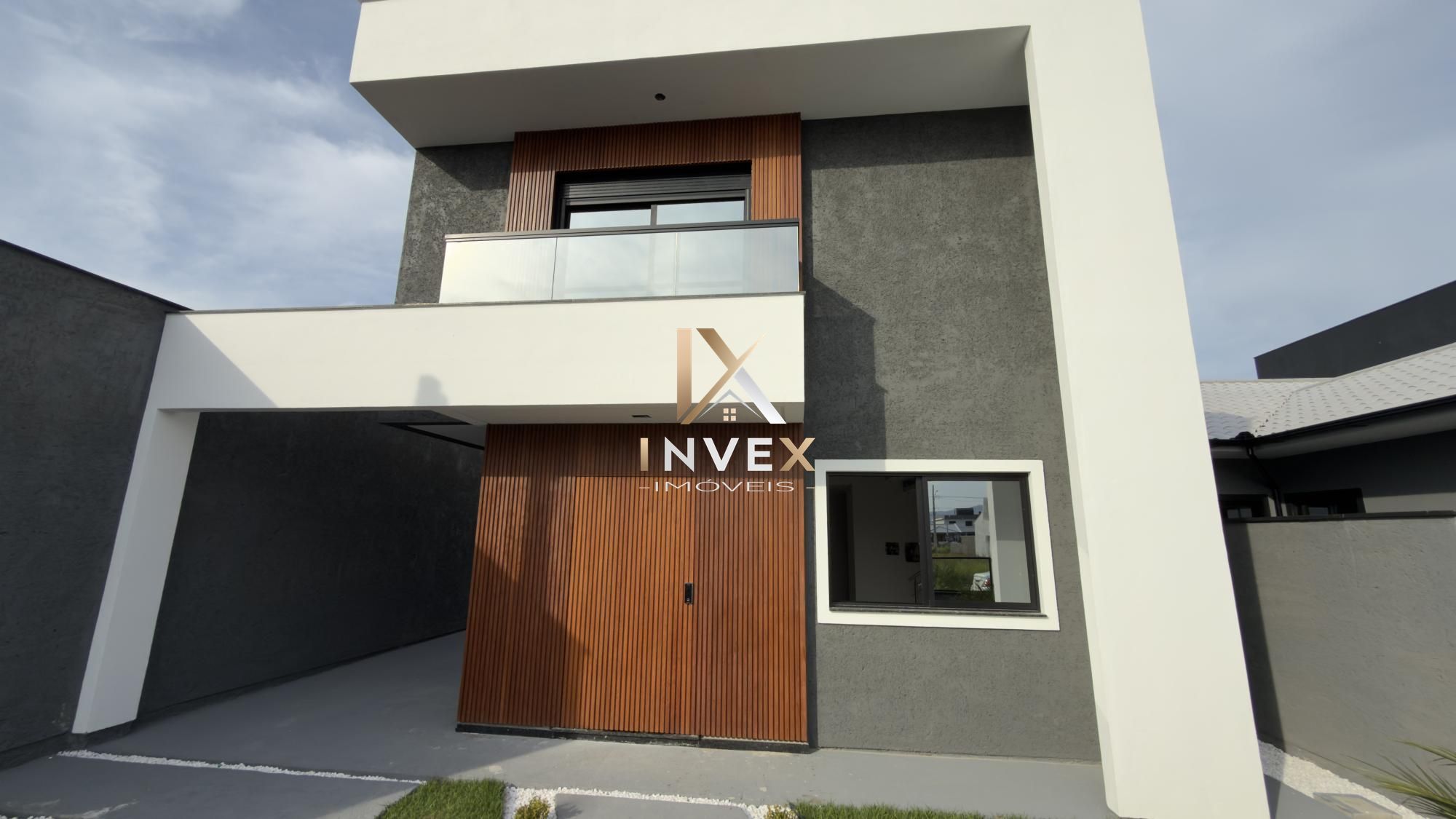 Casa com 3 Dormitórios à venda, 105 m² por R$ 850.000,00 Casa com 3 Dormitórios à venda, 105 m² por R$ 850.000,00