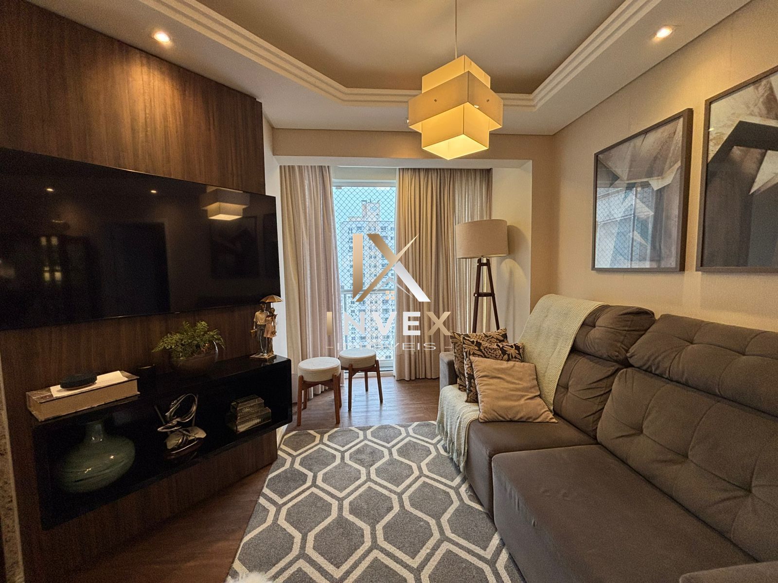 Apartamento com 2 Dormitórios à venda, 73 m² por R$ 640.000,00 Apartamento com 2 Dormitórios à venda, 73 m² por R$ 640.000,00