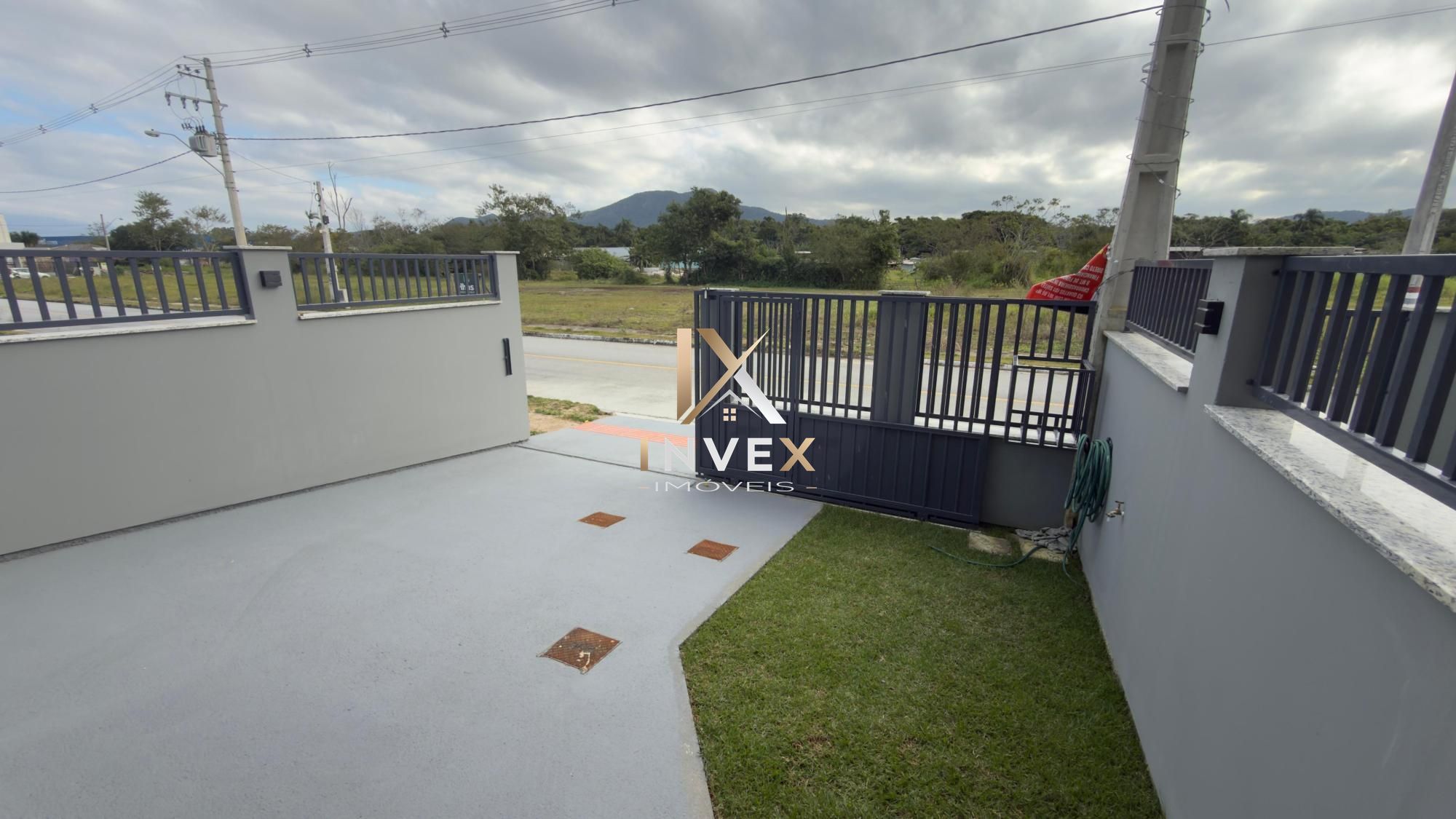 Sobrado com 3 Dormitórios à venda, 180 m² por R$ 835.000,00 Sobrado com 3 Dormitórios à venda, 180 m² por R$ 835.000,00