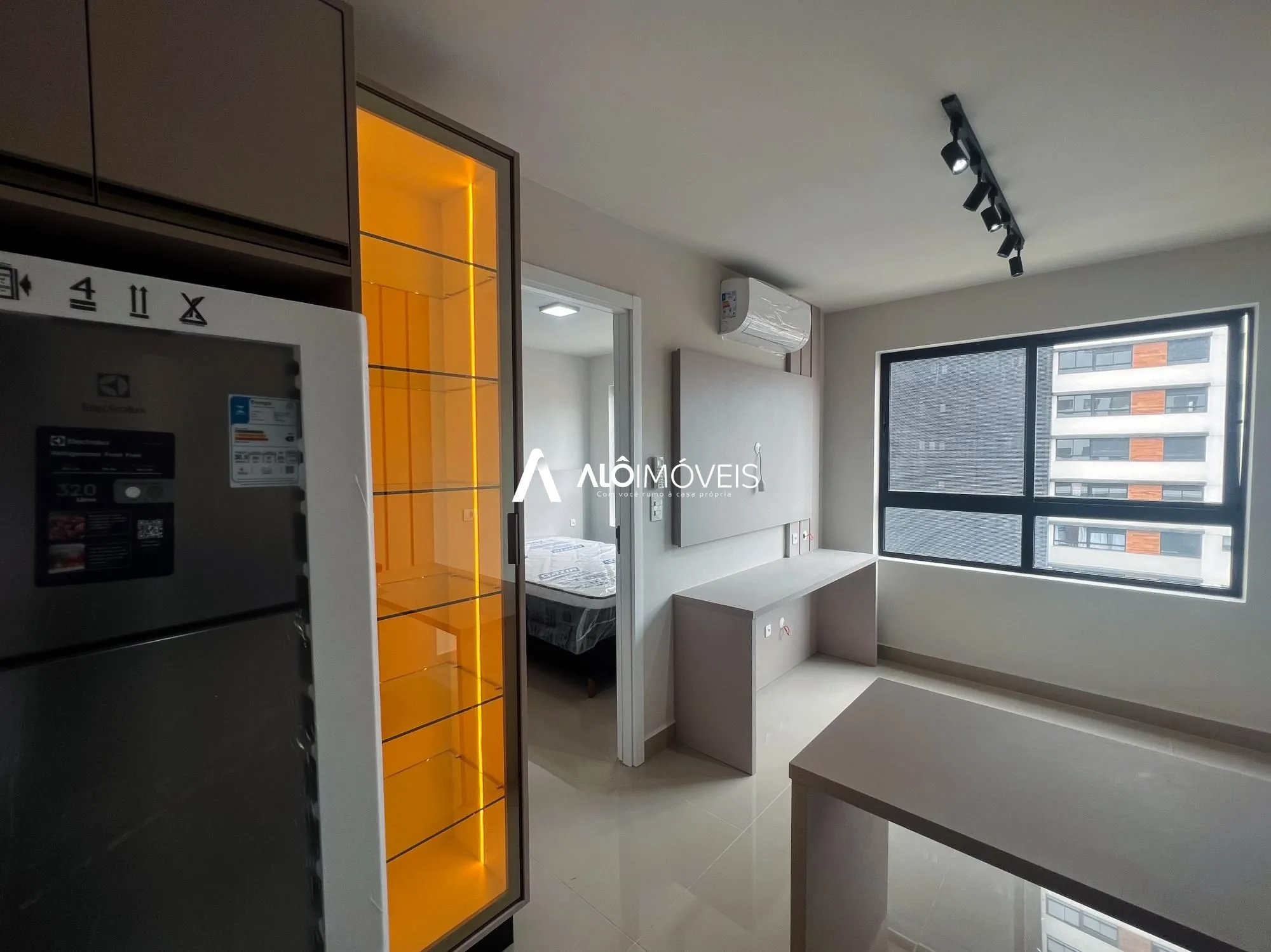 Apartamento, 1 quarto, 27 m² - Foto 1