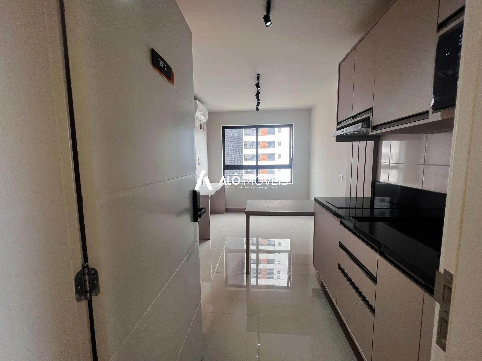Apartamento, 1 quarto, 27 m² - Foto 2