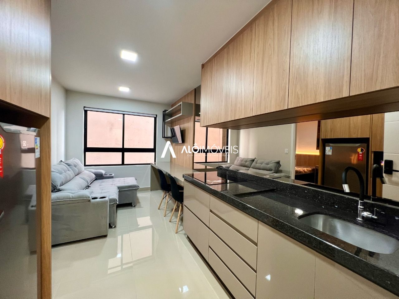 Apartamento, 1 quarto, 27 m² - Foto 2