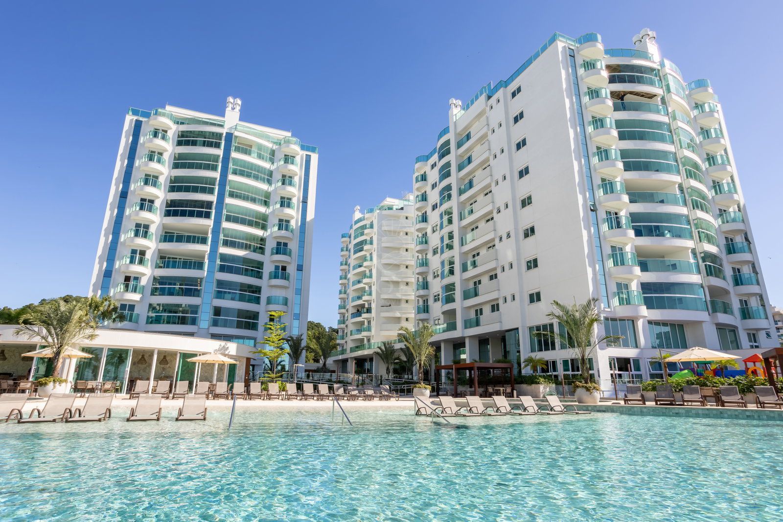 Brava_Beach_Reserva_Figueira-77.jpg-name-4804fb7312638fecd2329c24ca826821c668c567fff829d106e55e03fdeab317.jpg