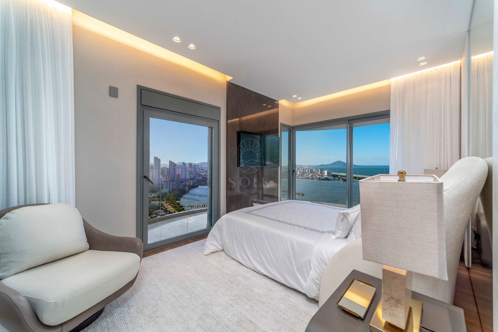 skyline_decorado-77.jpg-name-1a15b21a9eca6565b00df7514ae759a4c791fe8af1aa77bd1e9f69e0d0614563.jpg