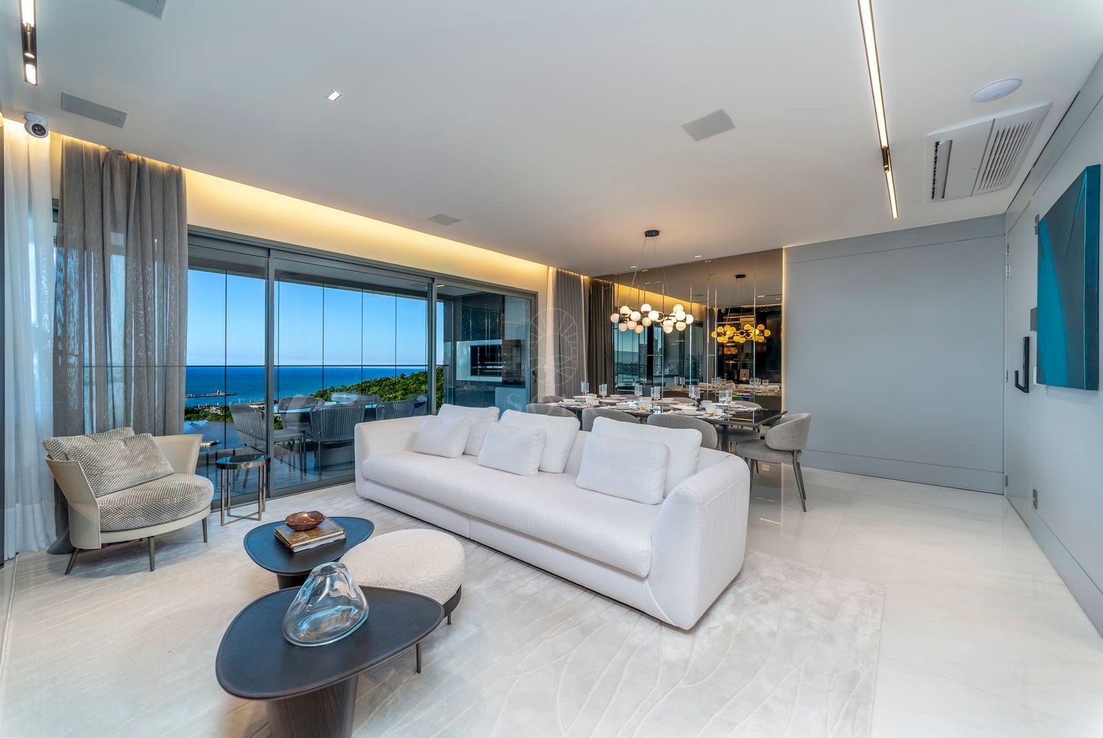 skyline_decorado-158.jpg-name-45757b0b1869cd4658a4916ade1b7f54806fde4c5ea95ea06654929f581901ac.jpg