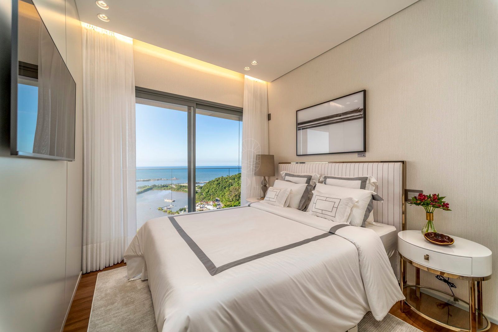 skyline_decorado-125.jpg-name-e6c1e61bb3fab347930a6092f60e6b33a5032617f656d6f188967bc79d9dd4de.jpg