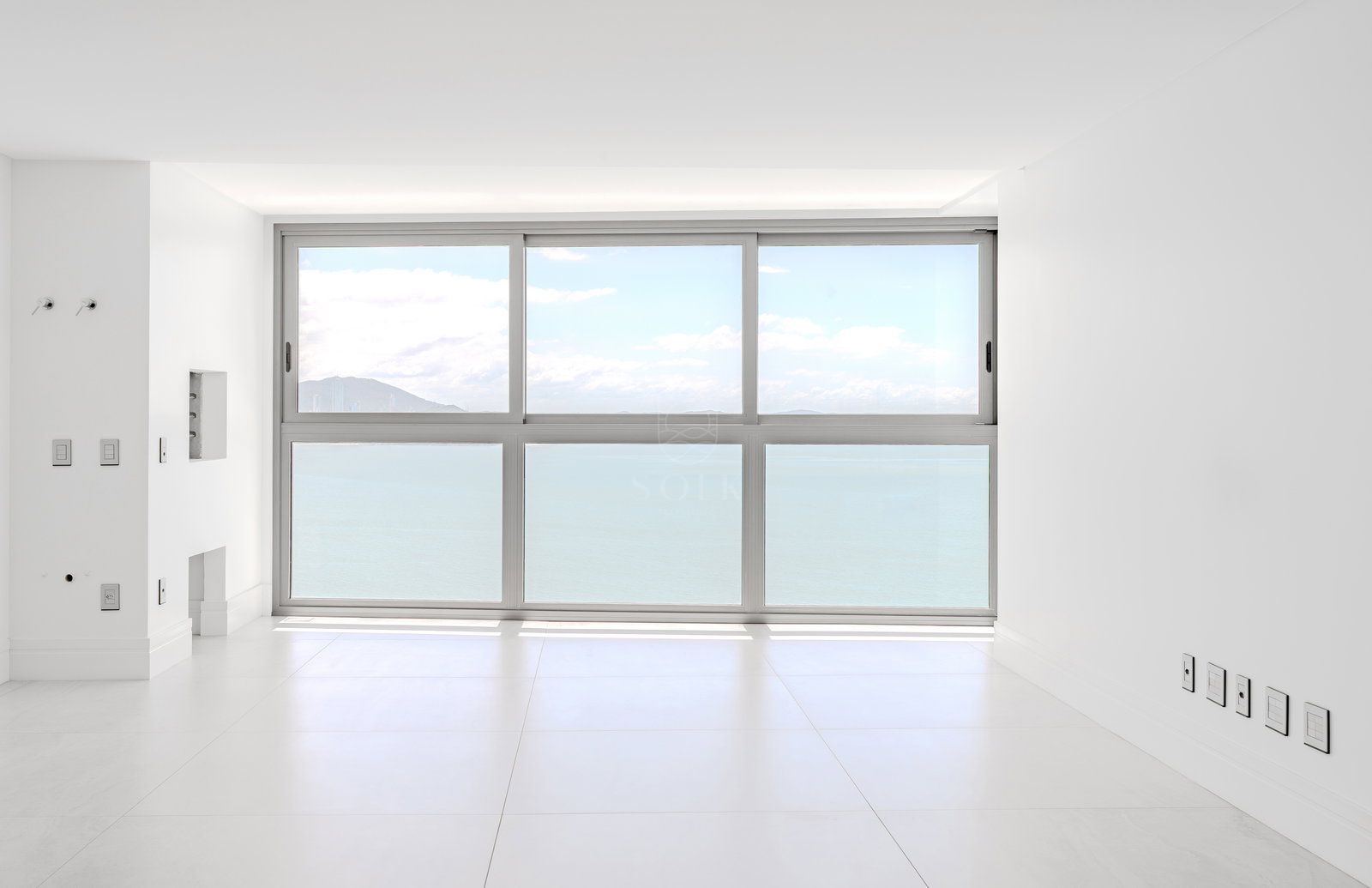 1.0_Sala.jpg-name-1d205513e784731ddb608956507cf0bae7153c1e62534c8eac7502eec080685d.jpg