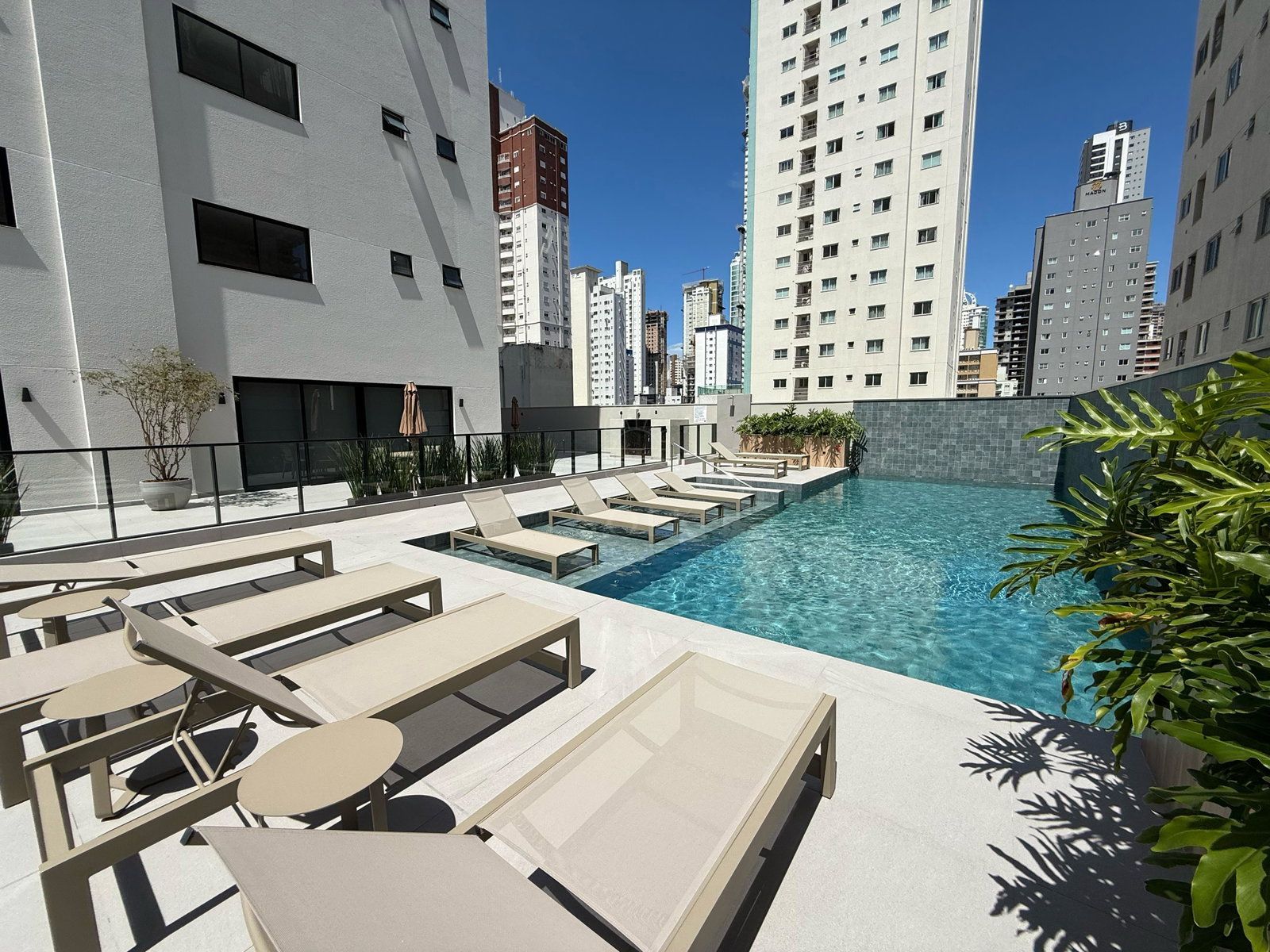 DWV_PISCINA_.jpg-name-862c8116428eedc73855cf22206bc7f2e8cc10982439b019f1e1a2d63da991da.jpg