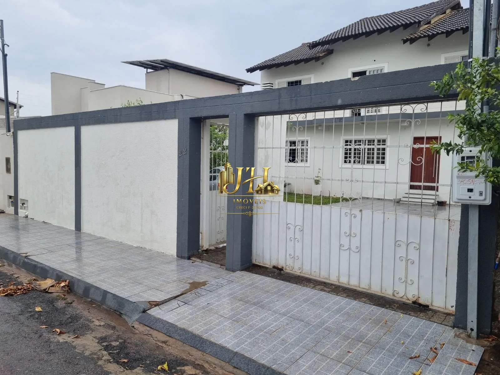 Sobrado para Locação | 5 Quartos + Piscina | Santa Cruz I – Cuiabá