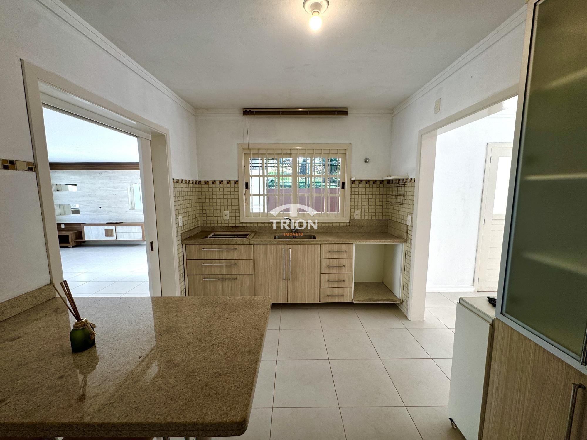Casa, 3 quartos, 236 m² - Foto 16