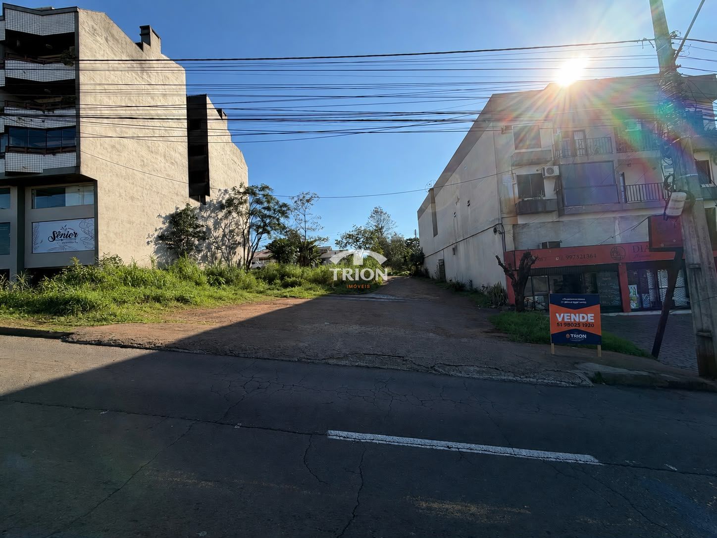 Loteamento e Condomínio, 424 m² - Foto 2