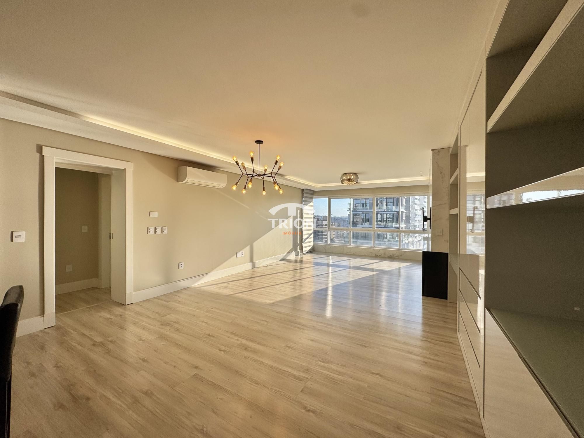 Apartamento, 3 quartos, 176 m² - Foto 1