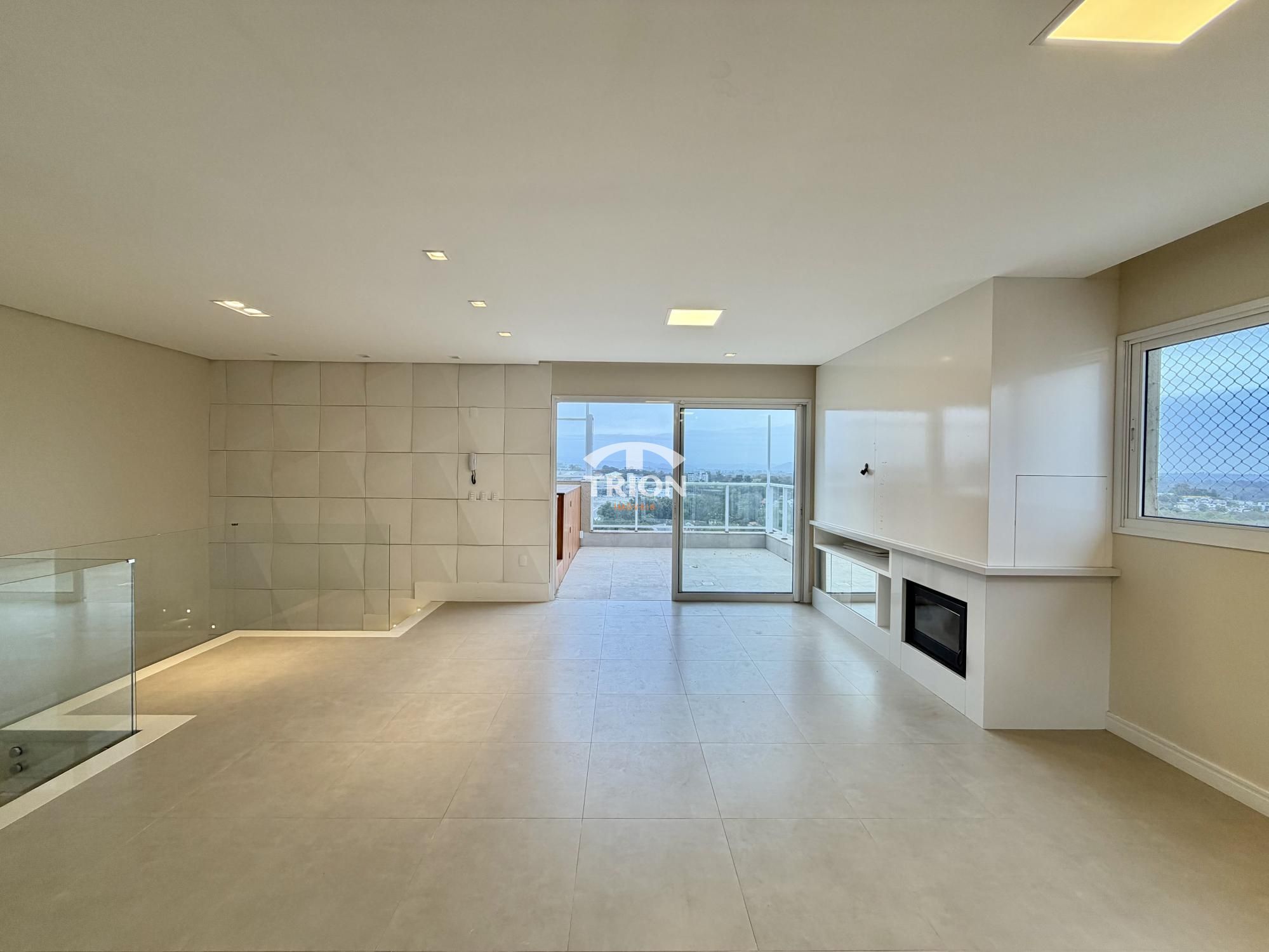 Cobertura, 3 quartos, 185 m² - Foto 2
