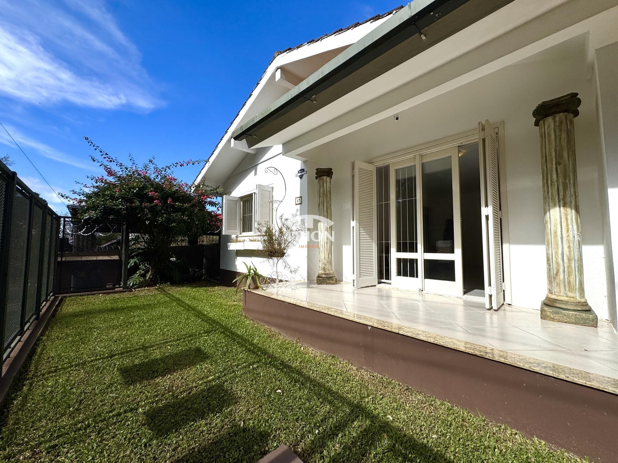 Casa, 3 quartos, 236 m² - Foto 3