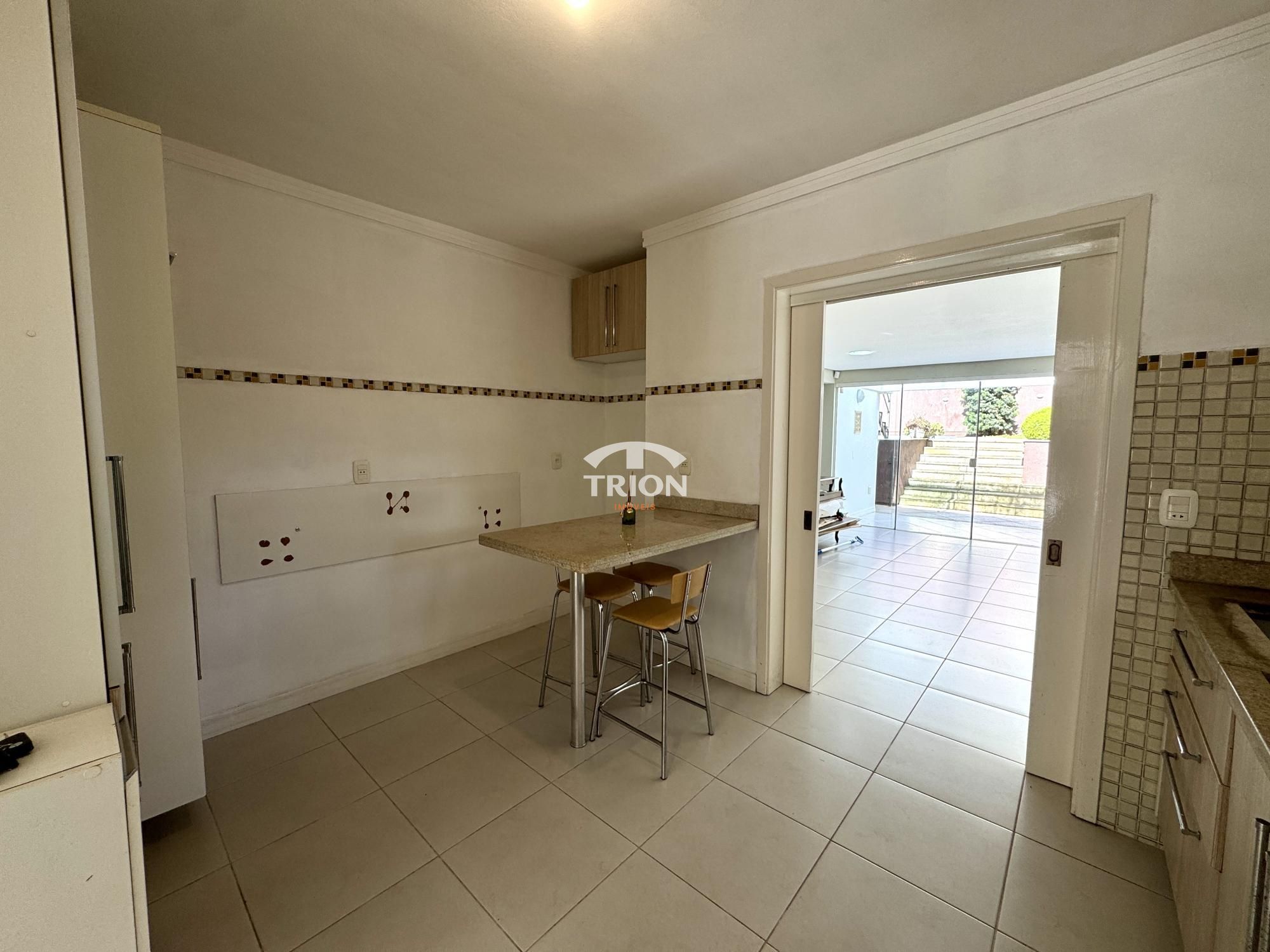 Casa, 3 quartos, 236 m² - Foto 15