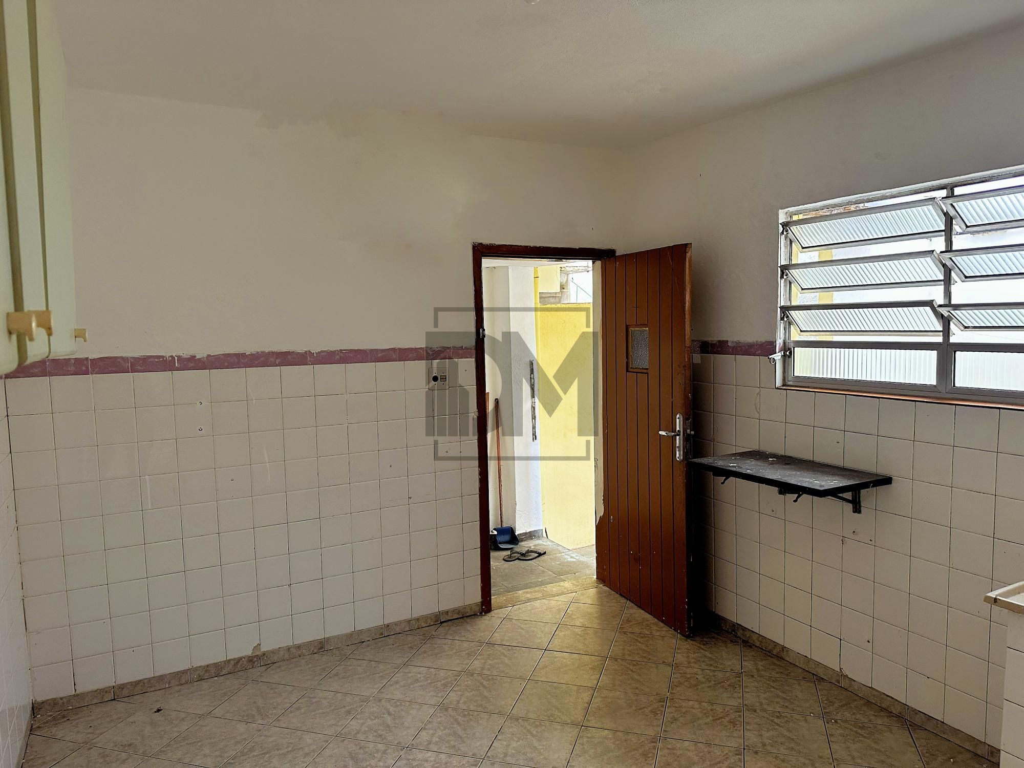 Casa para alugar com 1 quarto, 40m² - Foto 2