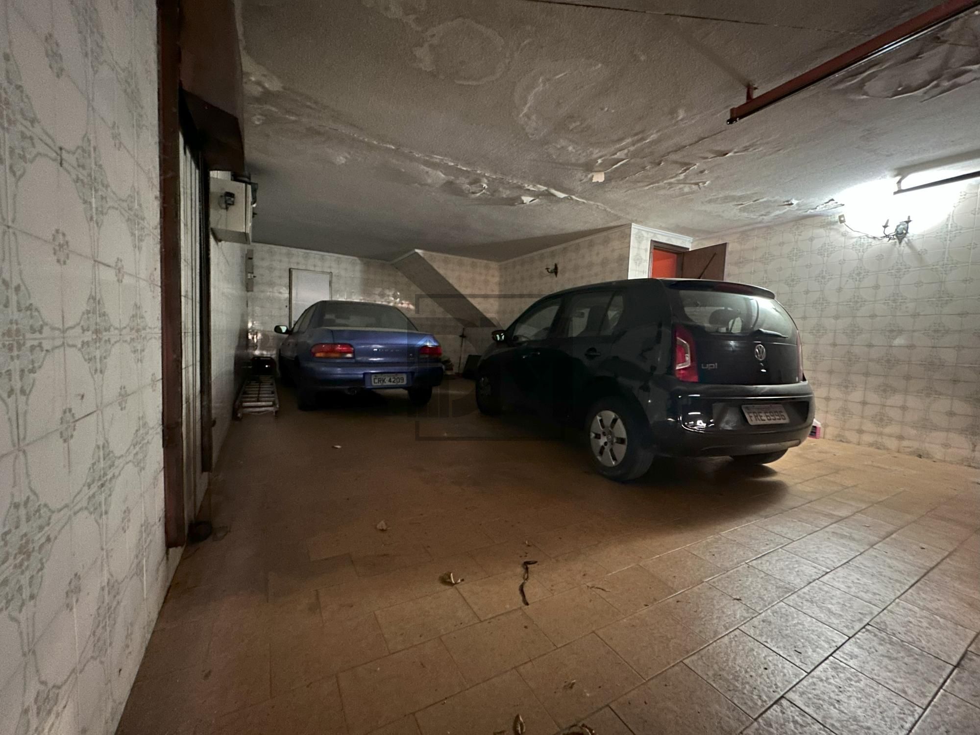 Sobrado à venda e aluguel com 3 quartos, 750m² - Foto 67