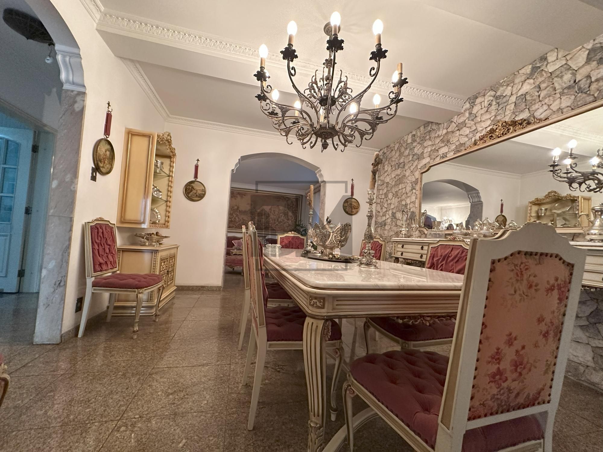 Sobrado à venda e aluguel com 3 quartos, 750m² - Foto 10