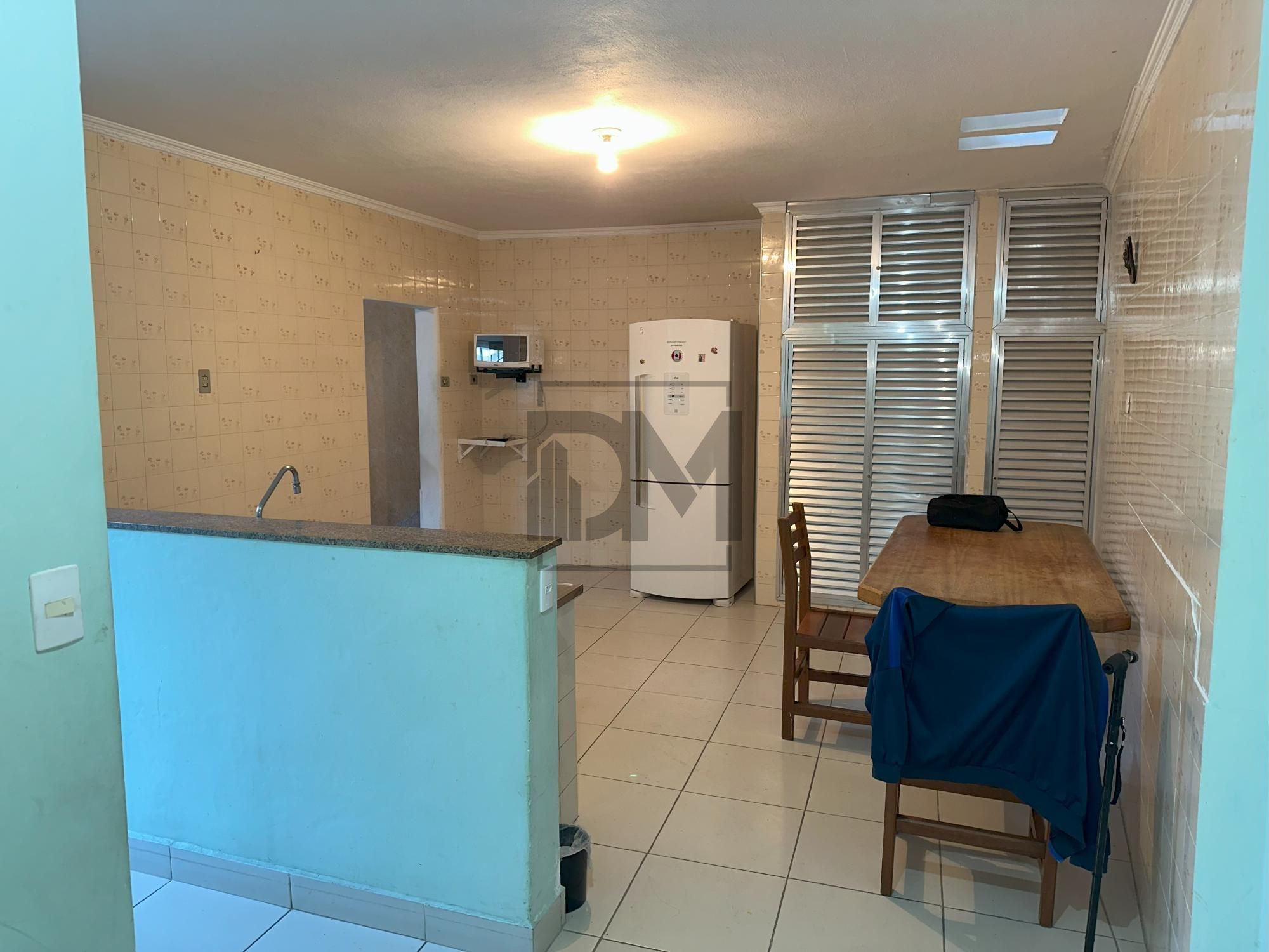Casa à venda e aluguel com 2 quartos, 118m² - Foto 4