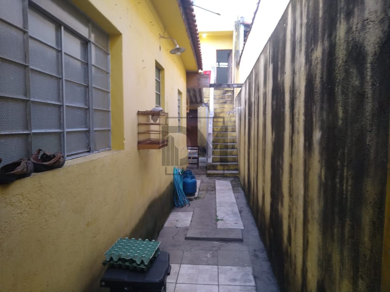 Casa à venda com 1 quarto, 144m² - Foto 13