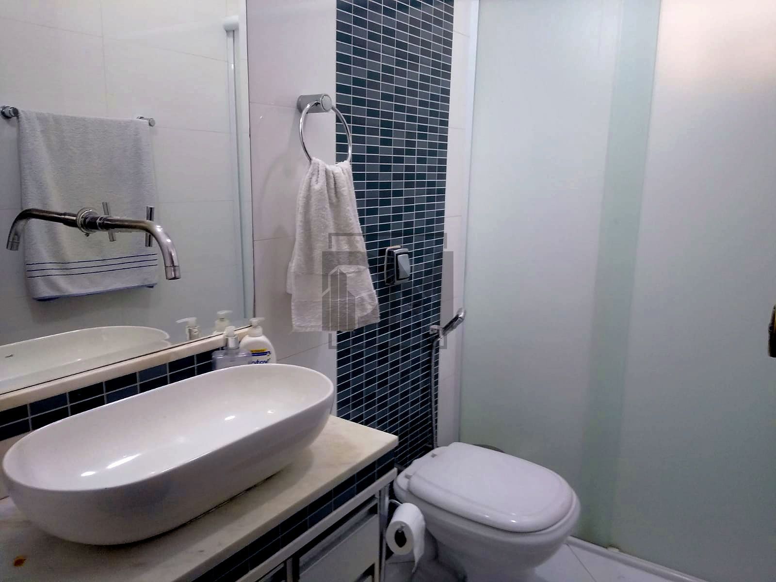 Casa à venda com 3 quartos, 230m² - Foto 12
