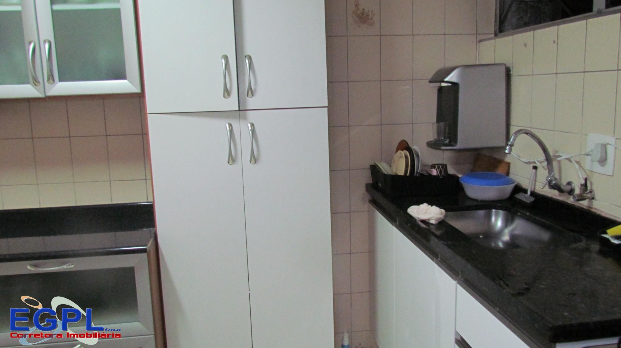 Apartamento à venda com 2 quartos, 75m² - Foto 20