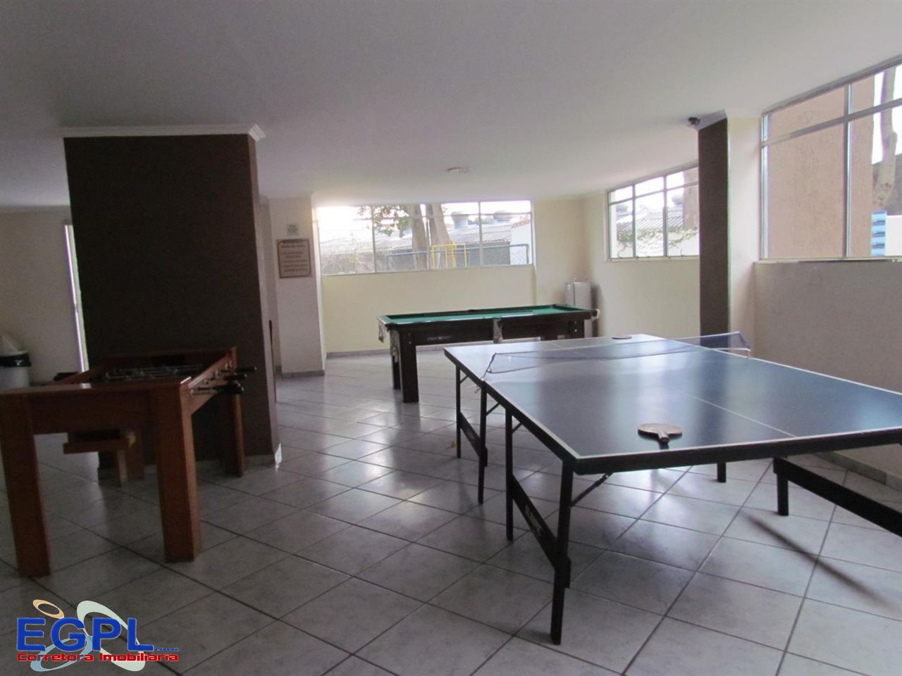 Apartamento à venda com 2 quartos, 55m² - Foto 11