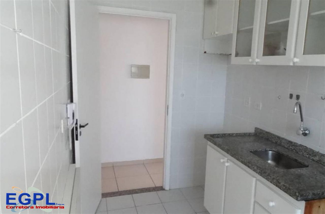 Apartamento à venda com 3 quartos, 65m² - Foto 13