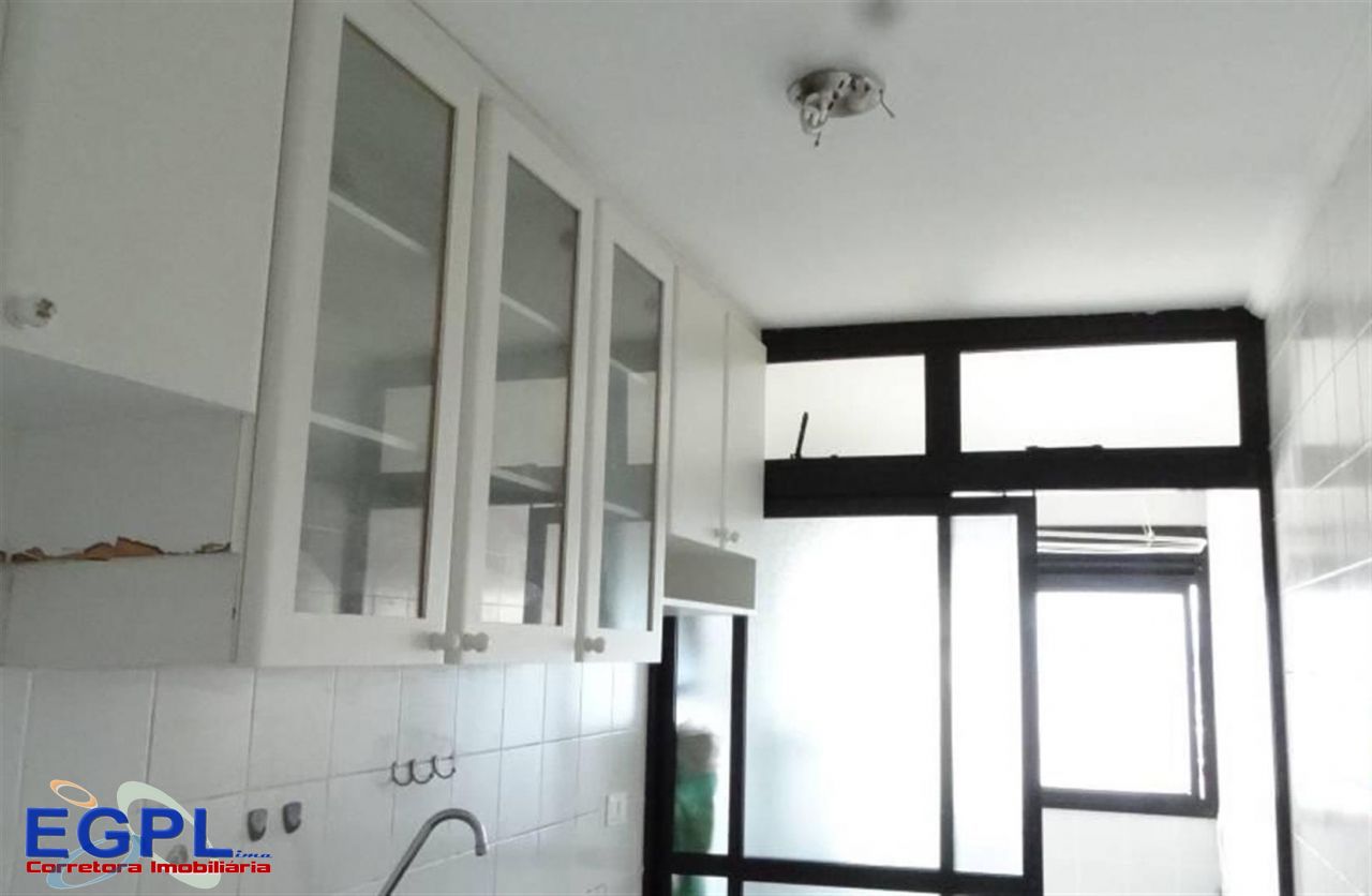 Apartamento à venda com 3 quartos, 65m² - Foto 15