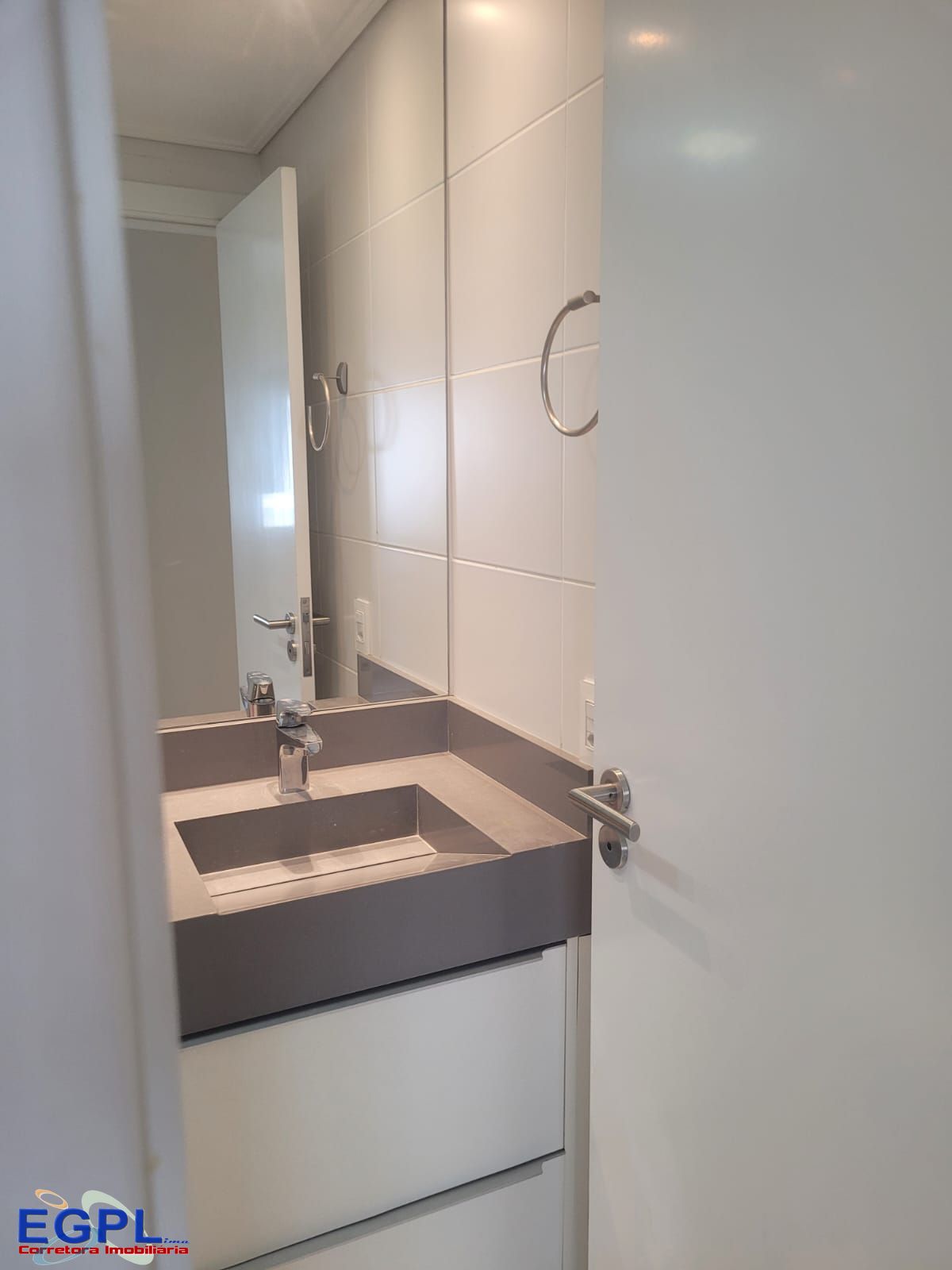 Apartamento à venda com 2 quartos, 59m² - Foto 33