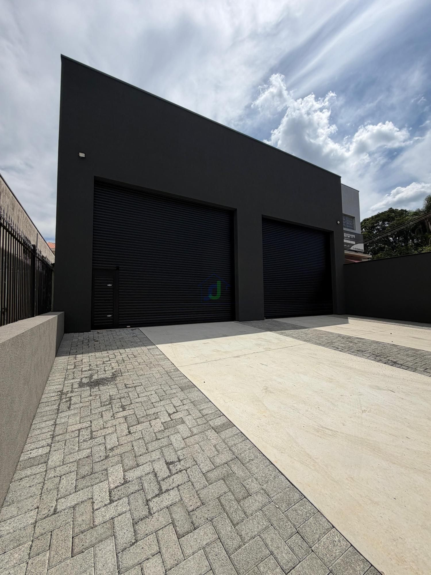 Pavilhão/galpão/depósito com 2 Dormitórios para alugar, 417 m² por R$ 7.000,00 Pavilhão/galpão/depósito com 2 Dormitórios para alugar, 417 m² por R$ 7.000,00