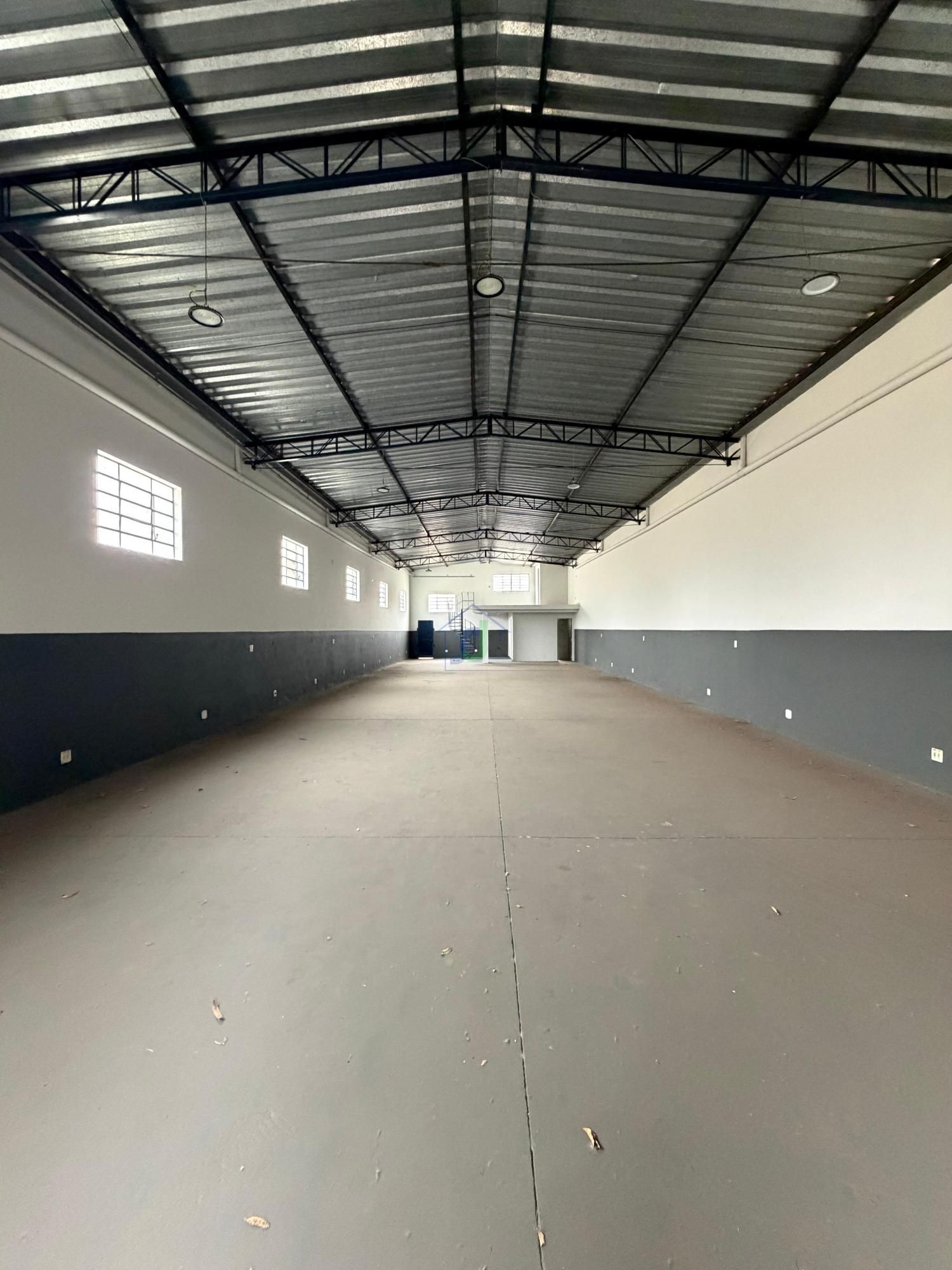 Pavilhão/galpão/depósito com 1 Dormitórios para alugar, 650 m² por R$ 7.000,00 Pavilhão/galpão/depósito com 1 Dormitórios para alugar, 650 m² por R$ 7.000,00