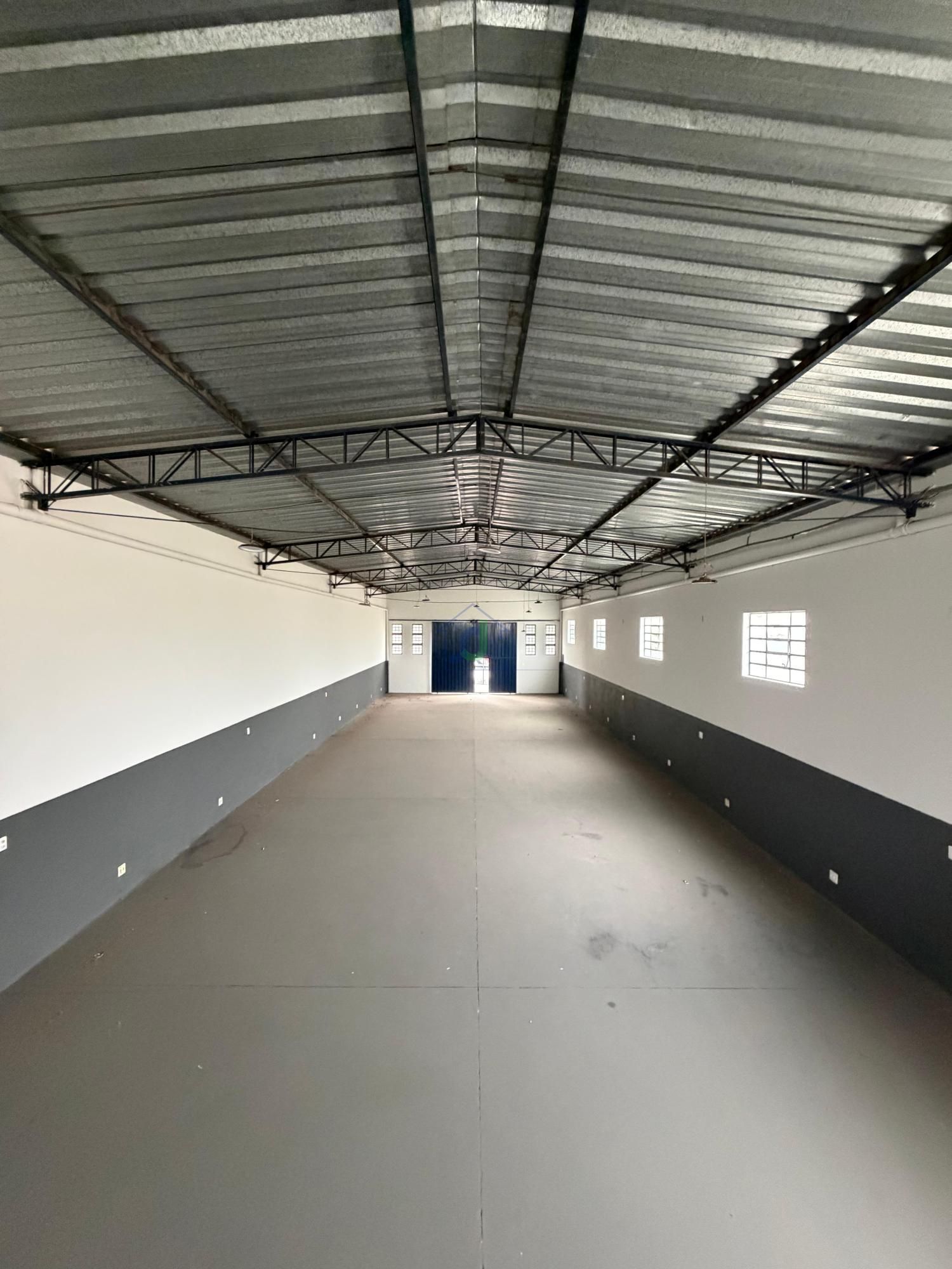 Pavilhão/galpão/depósito com 1 Dormitórios para alugar, 650 m² por R$ 7.000,00 Pavilhão/galpão/depósito com 1 Dormitórios para alugar, 650 m² por R$ 7.000,00