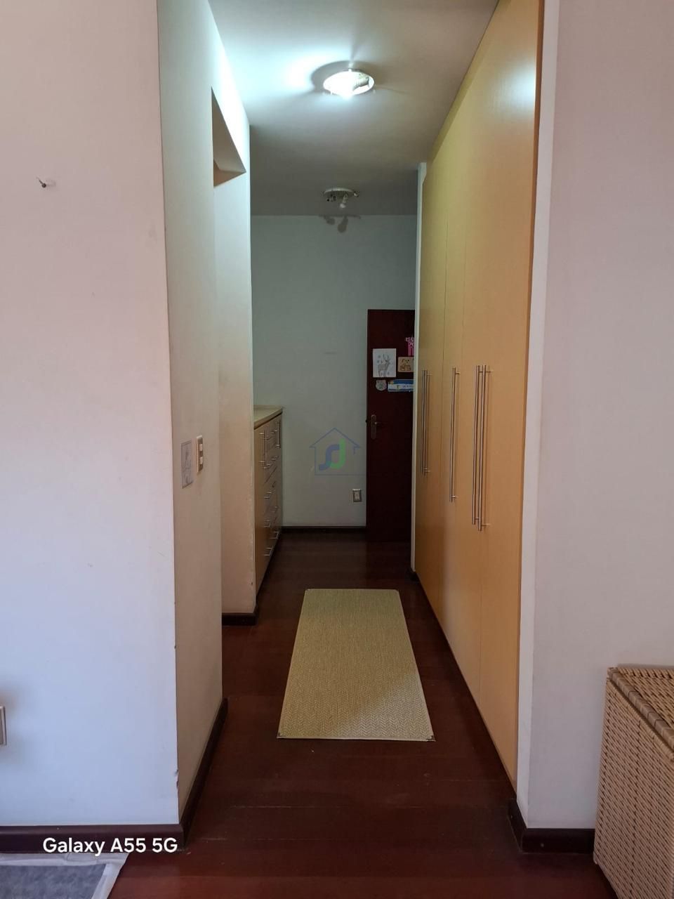 Fazenda/sítio/chácara/haras com 7 Dormitórios à venda, 2.000 m² por R$ 1.200.000,00 Fazenda/sítio/chácara/haras com 7 Dormitórios à venda, 2.000 m² por R$ 1.200.000,00