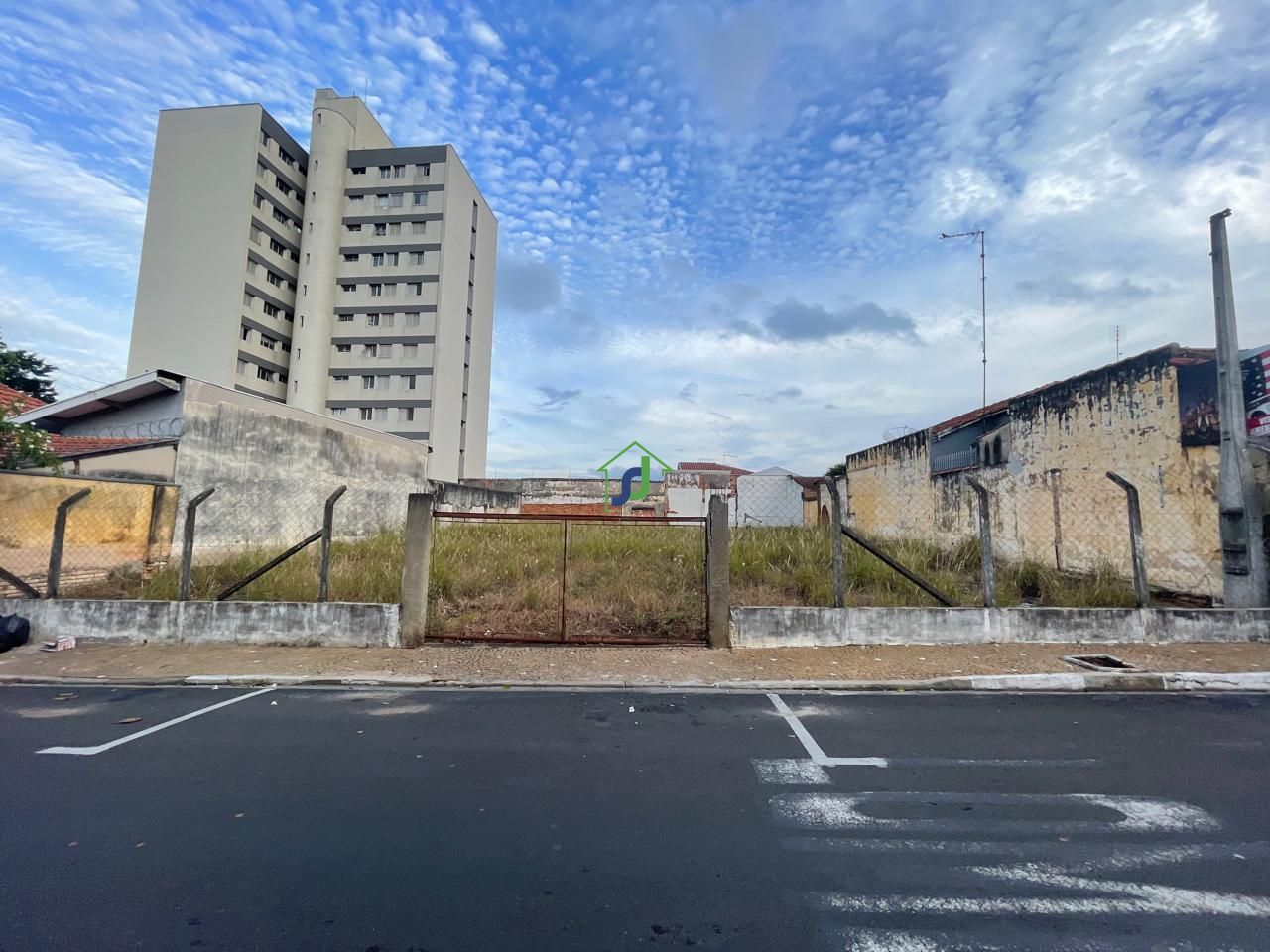 Terreno/Lote à venda  no Centro - Mogi-mirim, SP. Imóveis