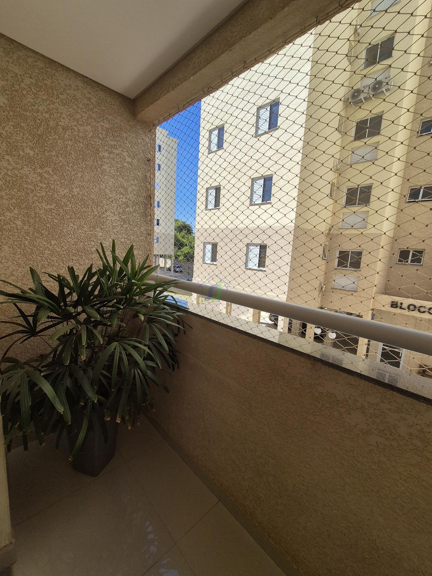 Apartamento com 3 Dormitórios à venda, 73 m² por R$ 450.000,00 Apartamento com 3 Dormitórios à venda, 73 m² por R$ 450.000,00