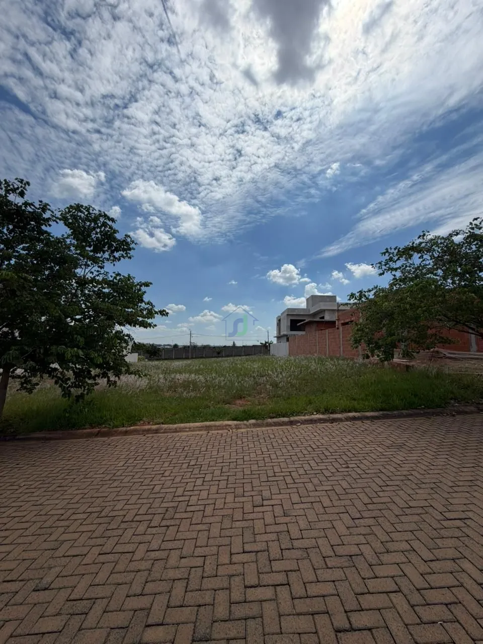 Terreno/Lote à venda  no Condomínio Morro do Sol - Mogi-mirim, SP. Imóveis