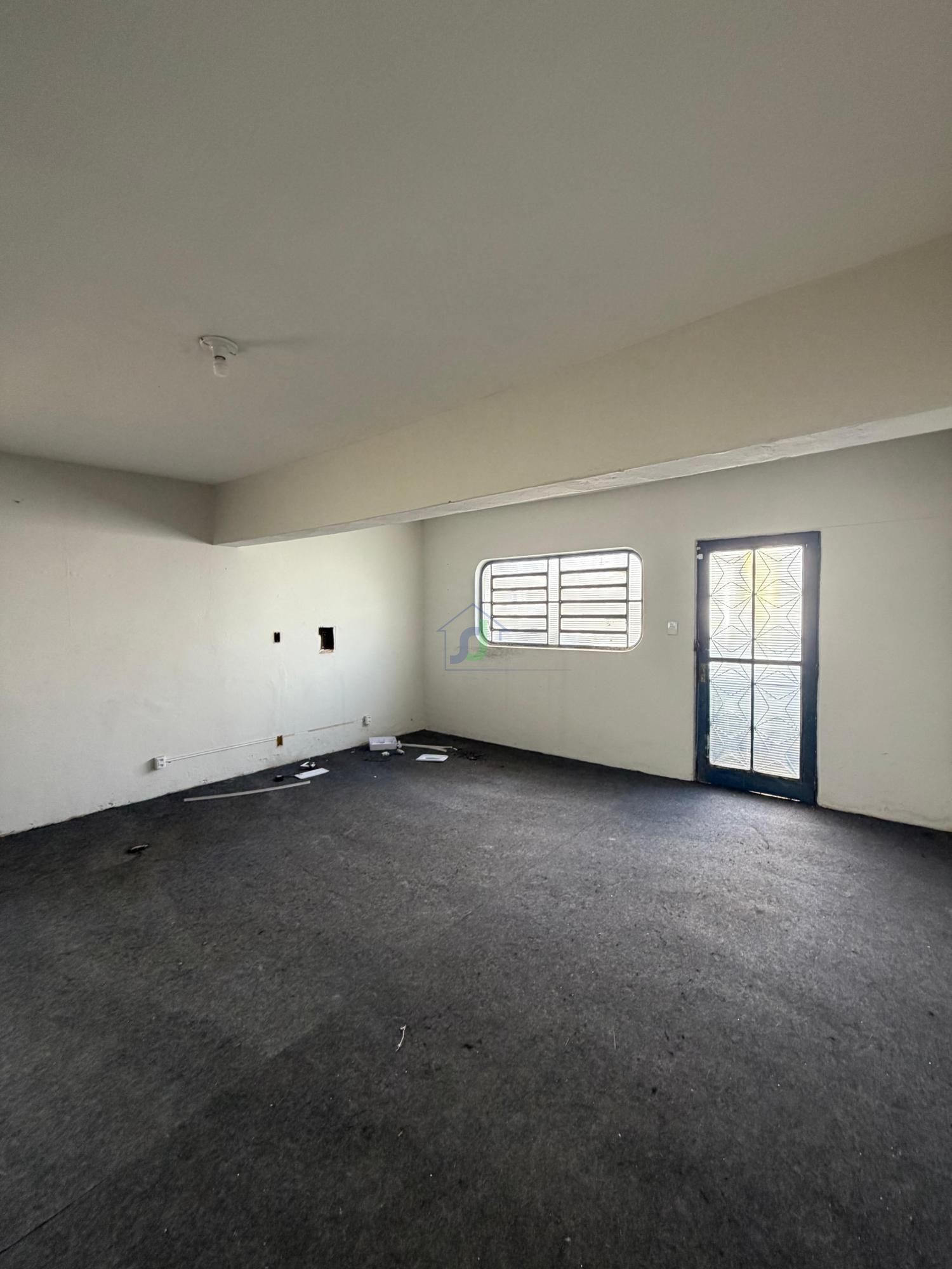 Pavilhão/galpão/depósito com 3 Dormitórios para alugar, 1.050 m² por R$ 8.000,00 Pavilhão/galpão/depósito com 3 Dormitórios para alugar, 1.050 m² por R$ 8.000,00