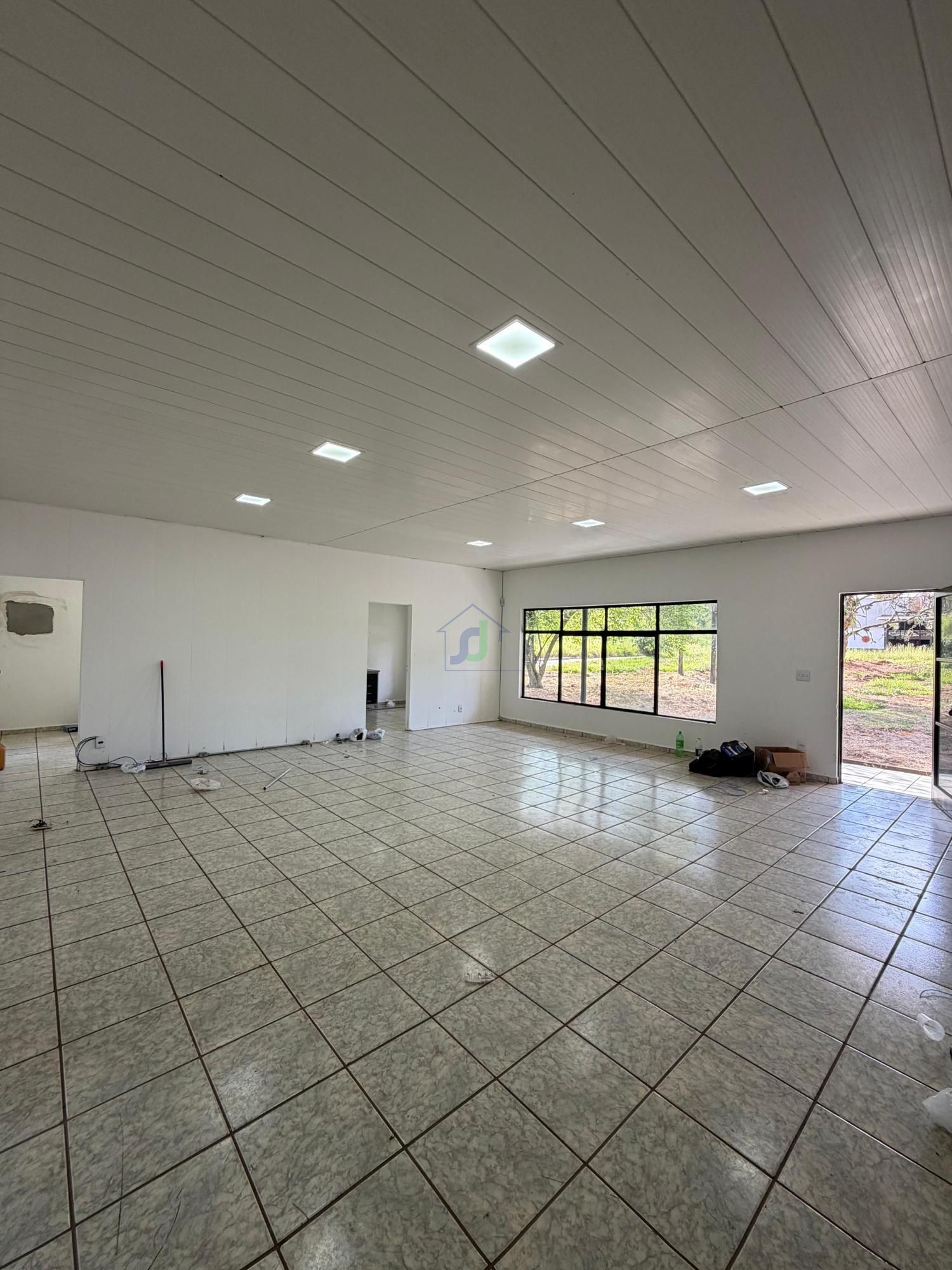 Pavilhão/galpão/depósito com 10 Dormitórios para alugar, 11.117 m² por R$ 35.000,00 Pavilhão/galpão/depósito com 10 Dormitórios para alugar, 11.117 m² por R$ 35.000,00