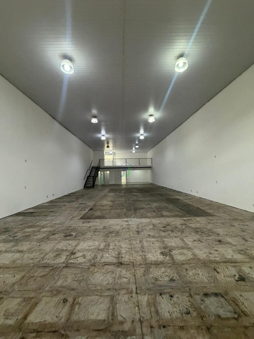 Pavilhão/galpão/depósito para alugar  no Tucura - Mogi-mirim, SP. Imóveis