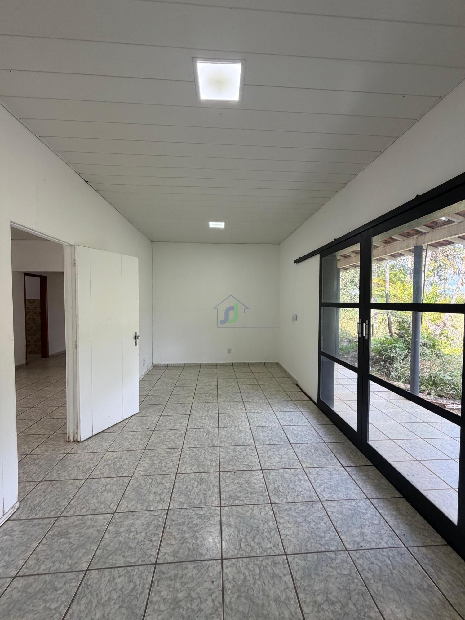Pavilhão/galpão/depósito com 10 Dormitórios para alugar, 11.117 m² por R$ 35.000,00 Pavilhão/galpão/depósito com 10 Dormitórios para alugar, 11.117 m² por R$ 35.000,00