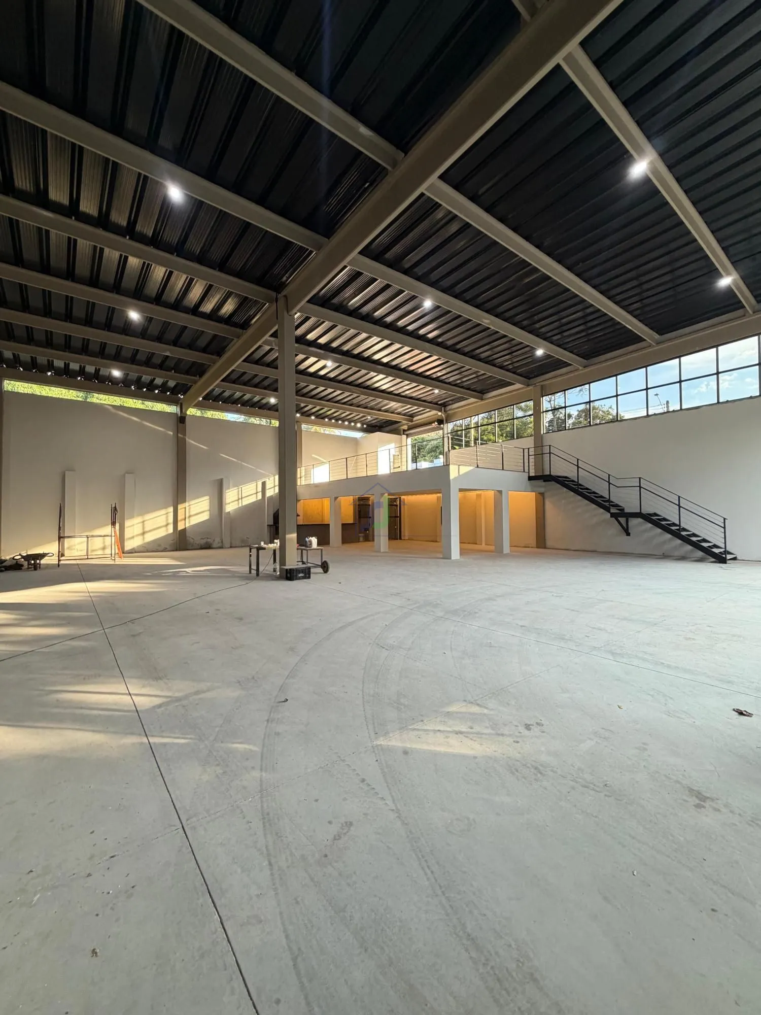 Pavilhão/galpão/depósito para alugar  no Santa Cruz - Mogi-mirim, SP. Imóveis