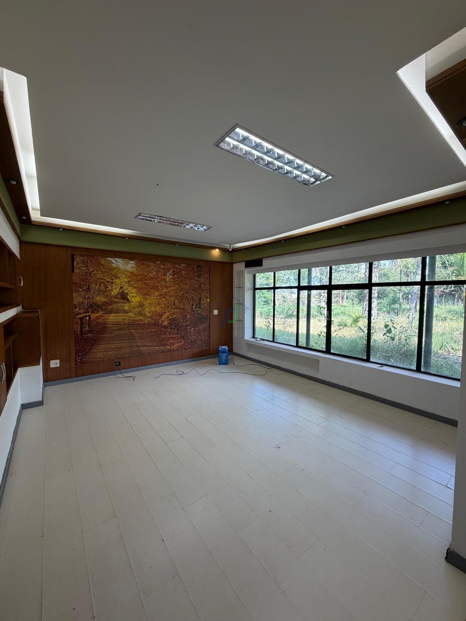 Pavilhão/galpão/depósito com 10 Dormitórios para alugar, 11.117 m² por R$ 35.000,00 Pavilhão/galpão/depósito com 10 Dormitórios para alugar, 11.117 m² por R$ 35.000,00