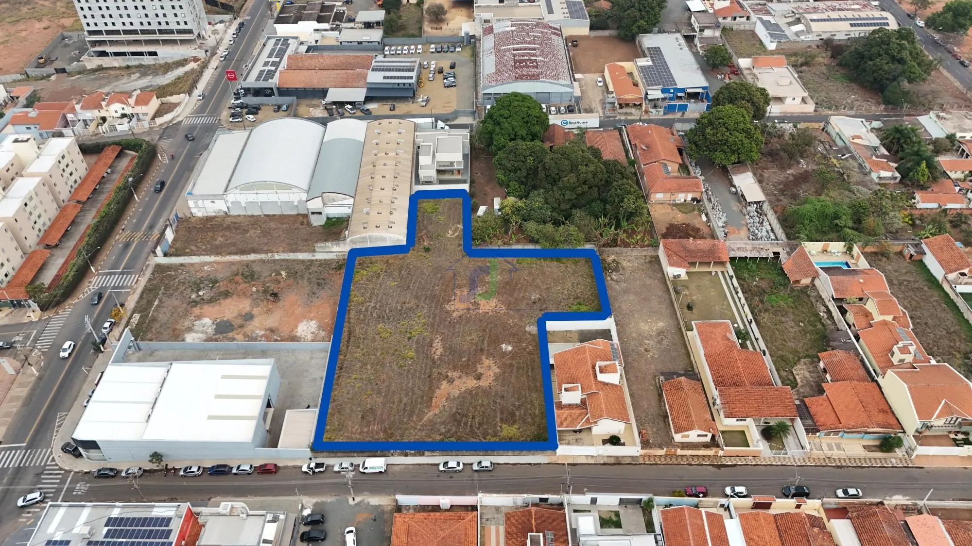 Terreno/Lote à venda, 3.600 m² por R$ 2.160.000,00 Terreno/Lote à venda, 3.600 m² por R$ 2.160.000,00