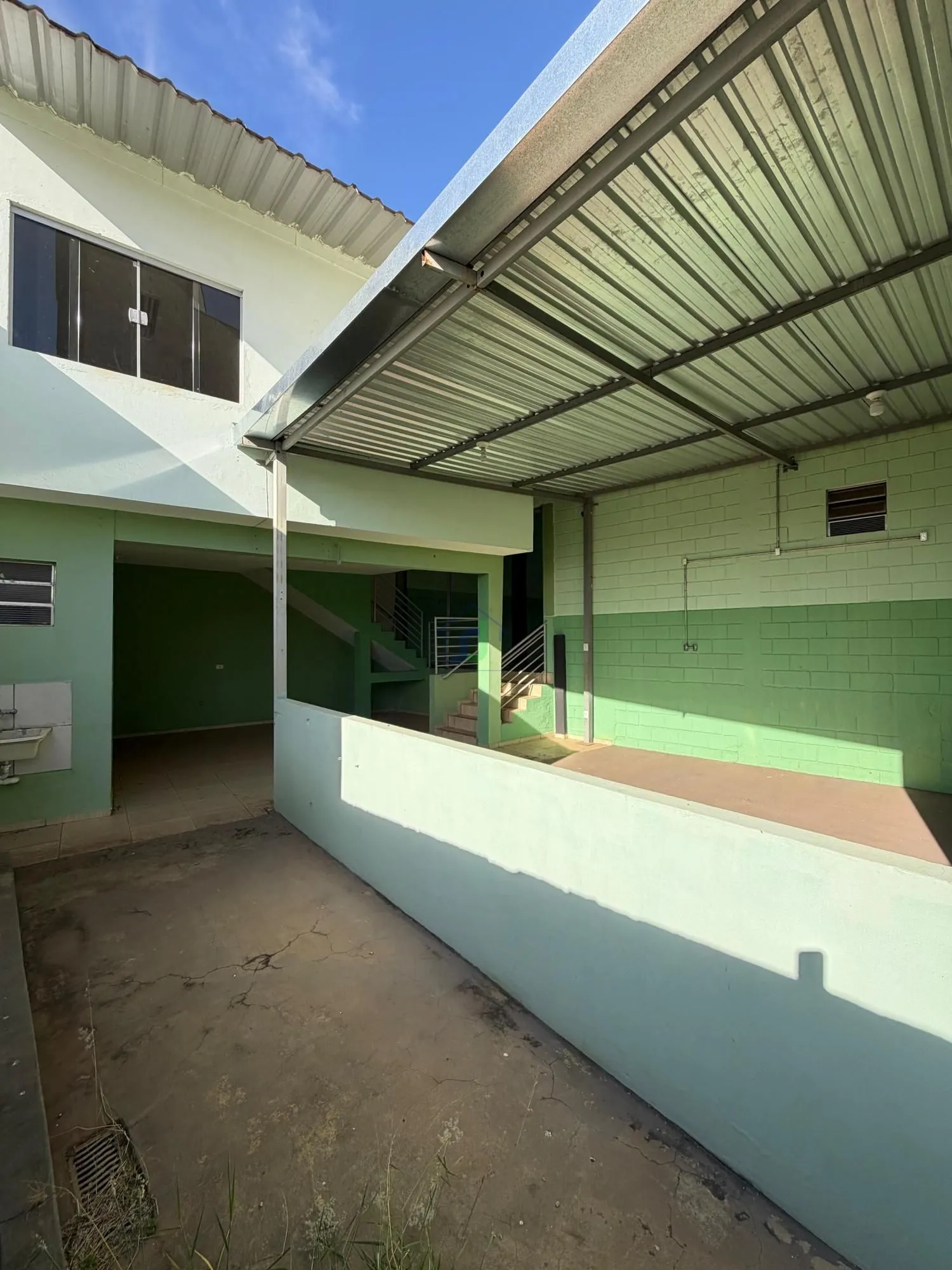 Pavilhão/galpão/depósito com 5 Dormitórios à venda, 280 m² por R$ 1.300.000,00 Pavilhão/galpão/depósito com 5 Dormitórios à venda, 280 m² por R$ 1.300.000,00