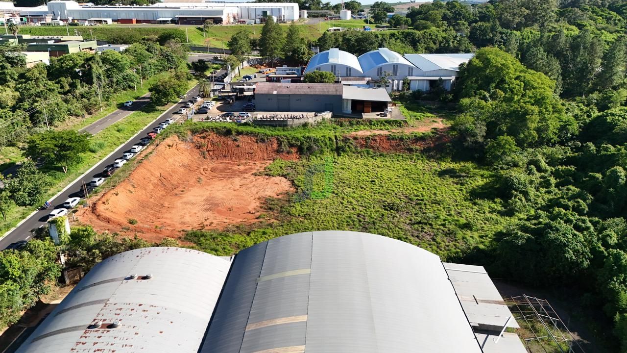 Terreno comercial à venda, 9.940 m² por R$ 3.700.000,00 Terreno comercial à venda, 9.940 m² por R$ 3.700.000,00