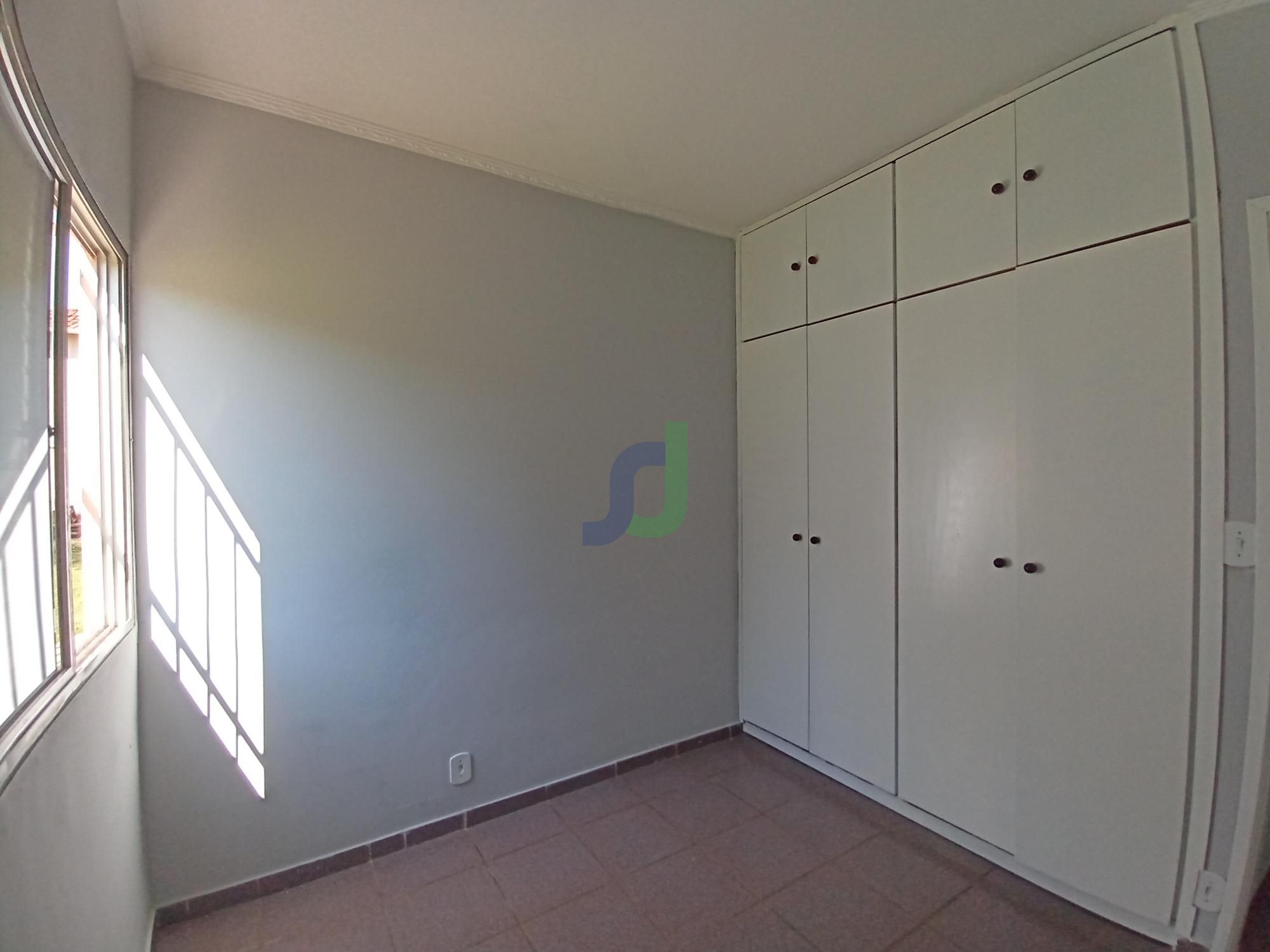 Apartamento com 2 Dormitórios à venda, 48 m² por R$ 210.000,00 Apartamento com 2 Dormitórios à venda, 48 m² por R$ 210.000,00